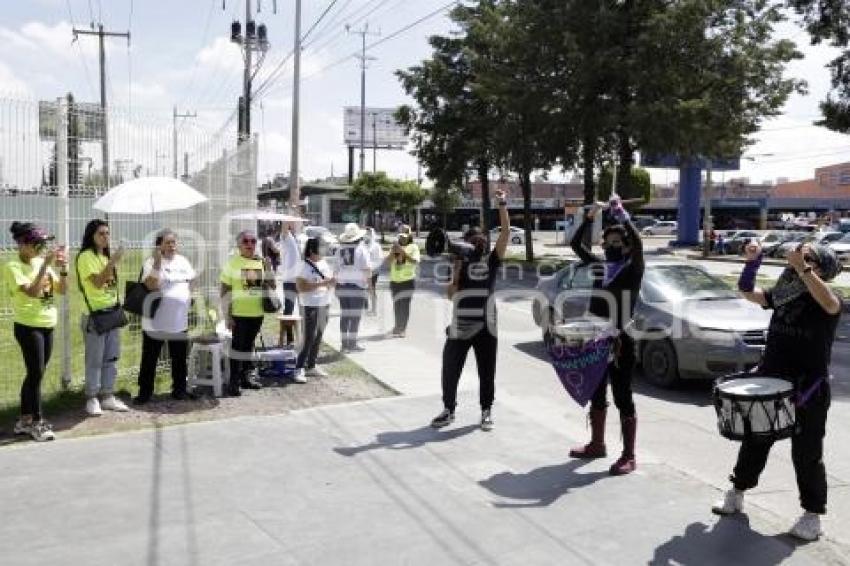 MANIFESTACIÓN . PAULINA CAMARGO