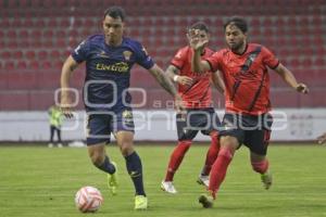 FÚTBOL . COYOTES VS LEONES NEGROS