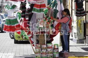 SAN PEDRO CHOLULA . ADORNOS PATRIOS