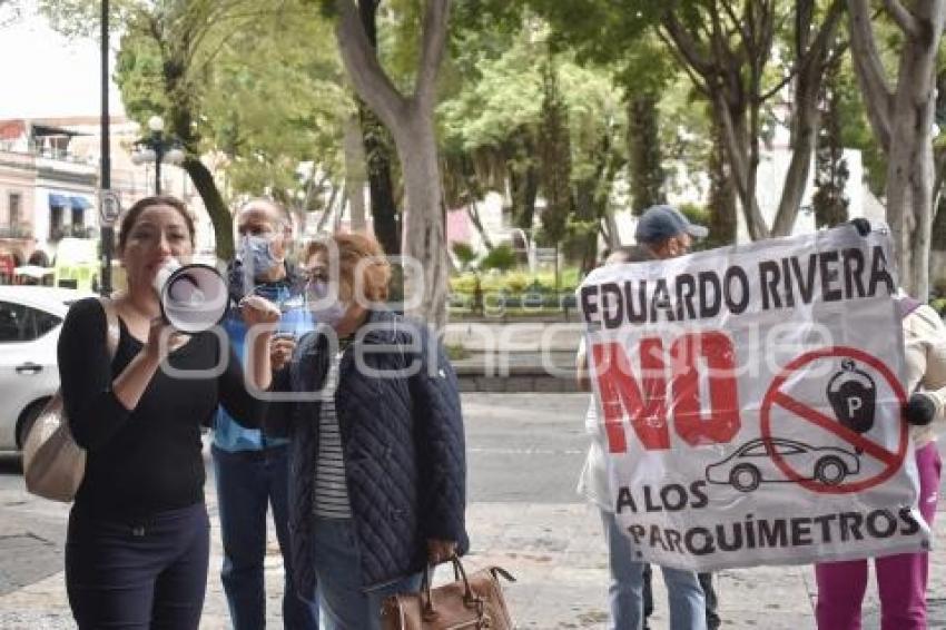 MANIFESTACIÓN PARQUÍMETROS