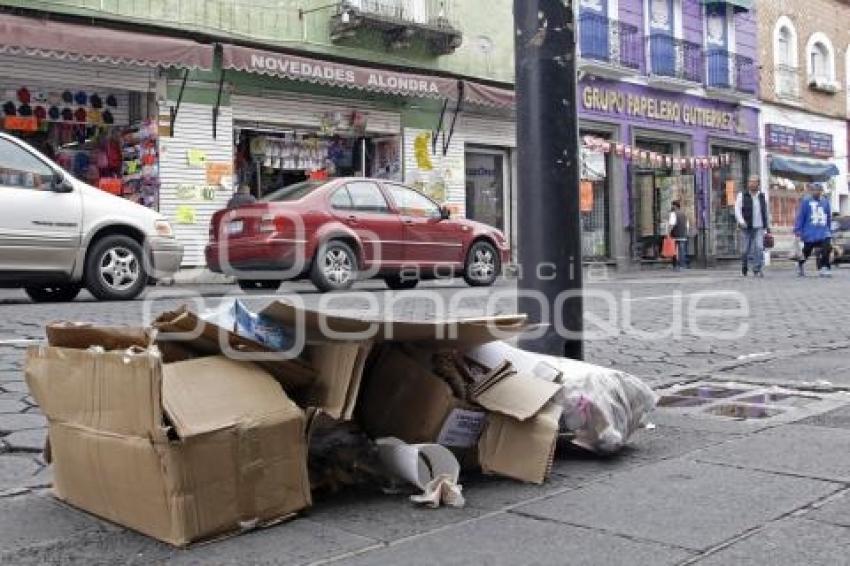 BASURA . CENTRO HISTÓRICO