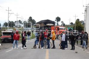 BLOQUEO CARRETERA AMOZOC-ORIZABA