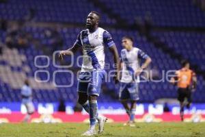 FÚTBOL . CLUB PUEBLA VS PACHUCA