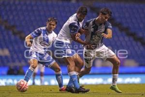 FÚTBOL . CLUB PUEBLA VS PACHUCA