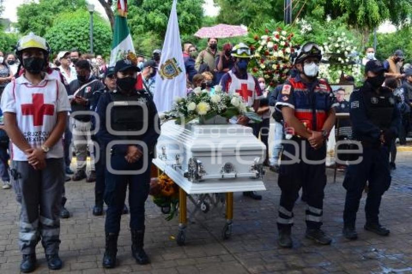 TEHUACÁN . HOMENAJE POLICÍA