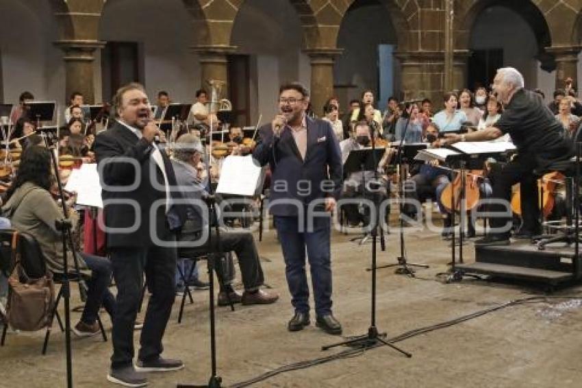 ENSAYO . MÉXICO SUENA A LO GRANDE