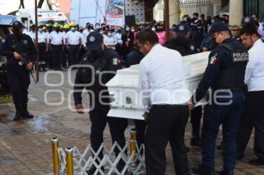 TEHUACÁN . HOMENAJE POLICÍA