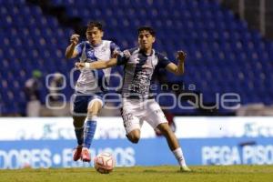 FÚTBOL . CLUB PUEBLA VS PACHUCA