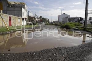 LLUVIAS . BACHES