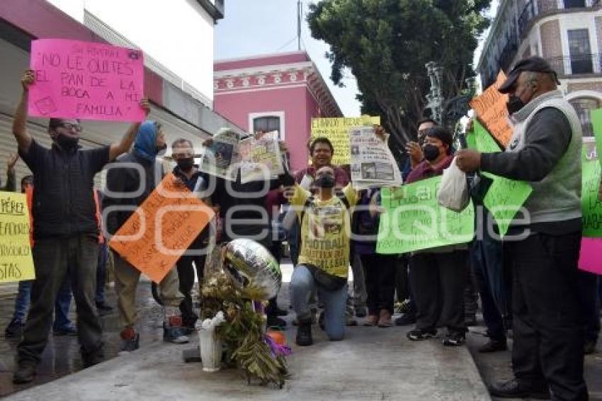 MANIFESTACIÓN VOCEADORES