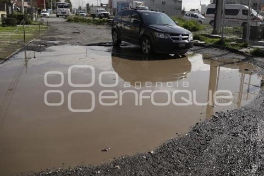 LLUVIAS . BACHES