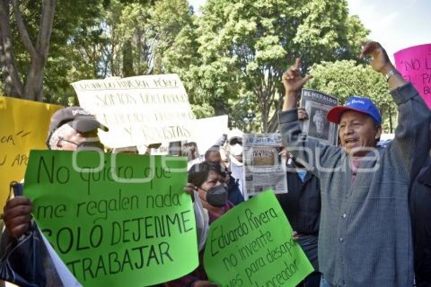 MANIFESTACIÓN VOCEADORES