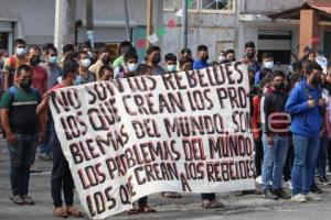 TLAXCALA . MARCHA NORMALISTA