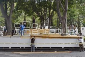 ZÓCALO .  ESCENARIO 15 DE SEPTIEMBRE