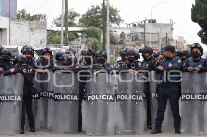 MERCADO HIDALGO . OPERATIVO POLICIACO