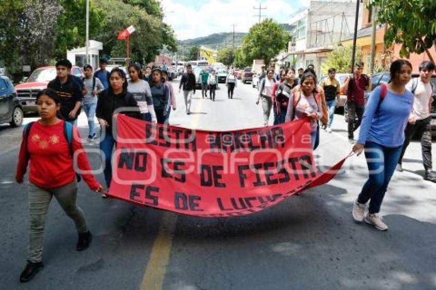 TLAXCALA . MARCHA NORMALISTAS