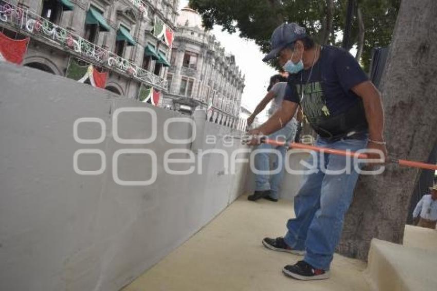 ZÓCALO . ESCENARIO 15 DE SEPTIEMBRE