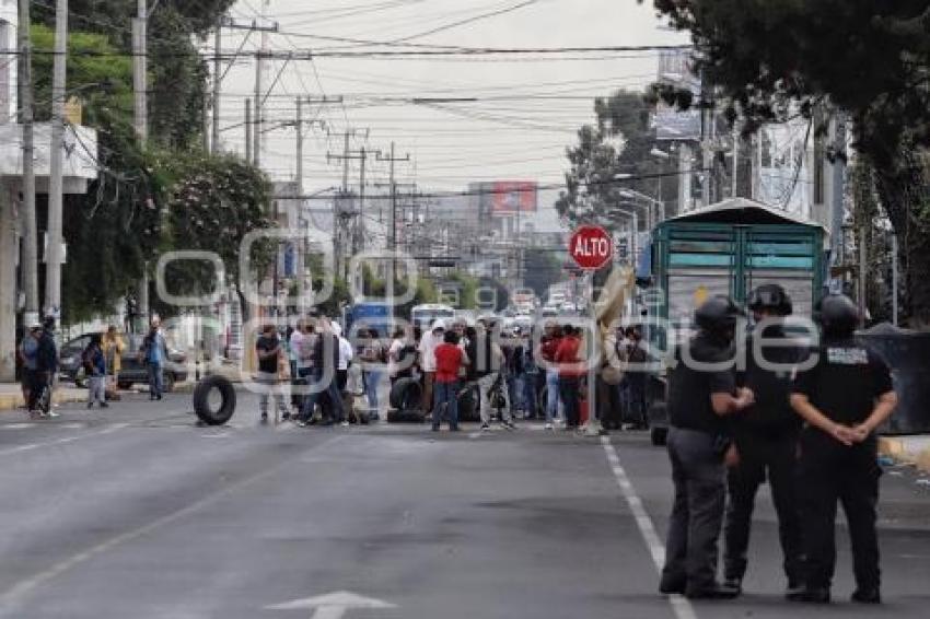 MERCADO HIDALGO . OPERATIVO POLICIACO