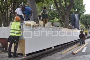 ZÓCALO .  ESCENARIO 15 DE SEPTIEMBRE