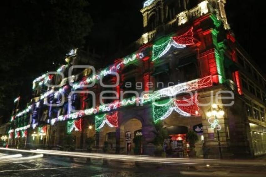 AYUNTAMIENTO . ILUMINACIÓN PATRIA