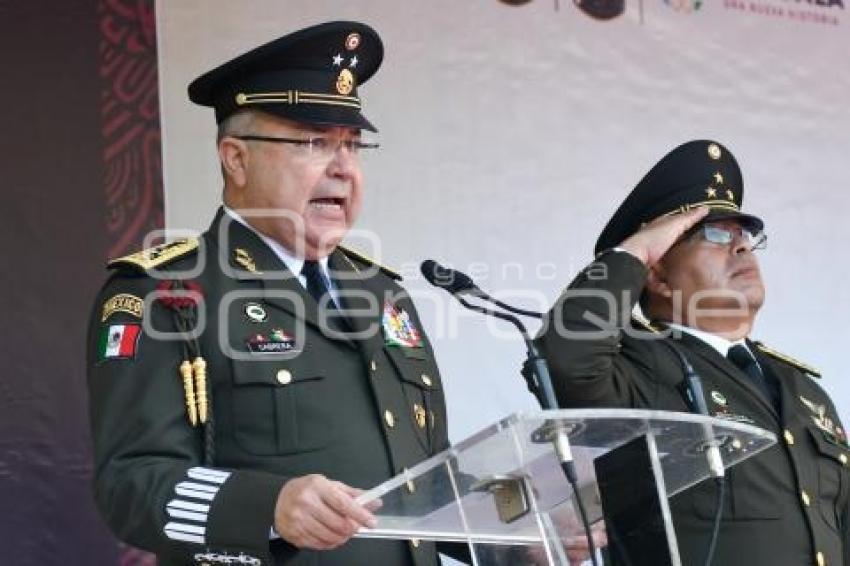 TLAXCALA . CEREMONIA NIÑOS HÉROES