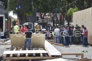 ZÓCALO . PREPARATIVOS 15 DE SEPTIEMBRE