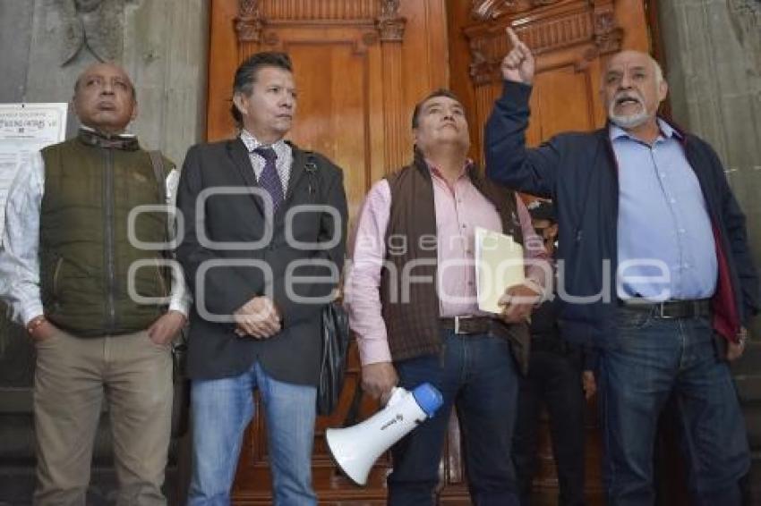 MANIFESTACIÓN . FRENTE NACIONAL DE IZQUIERDA SOCIAL