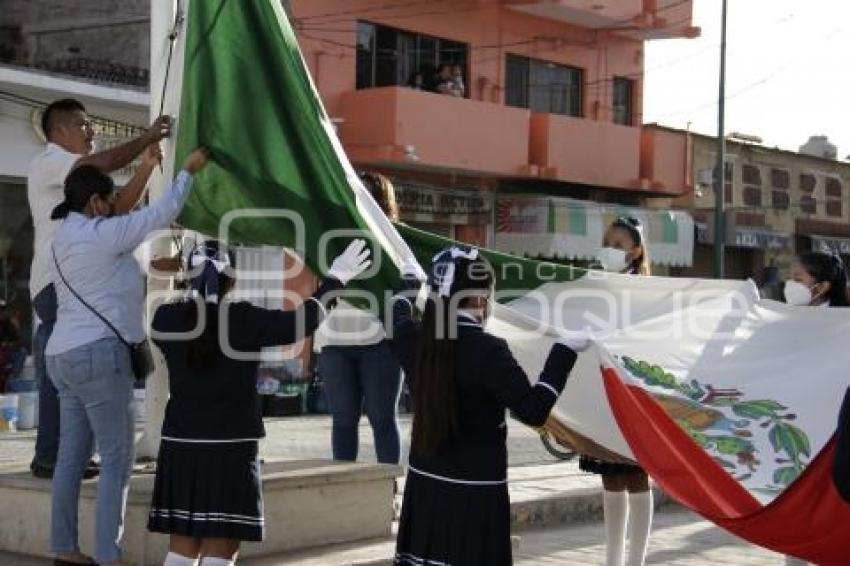 ACATLÁN . CEREMONIA INDEPENDENCIA