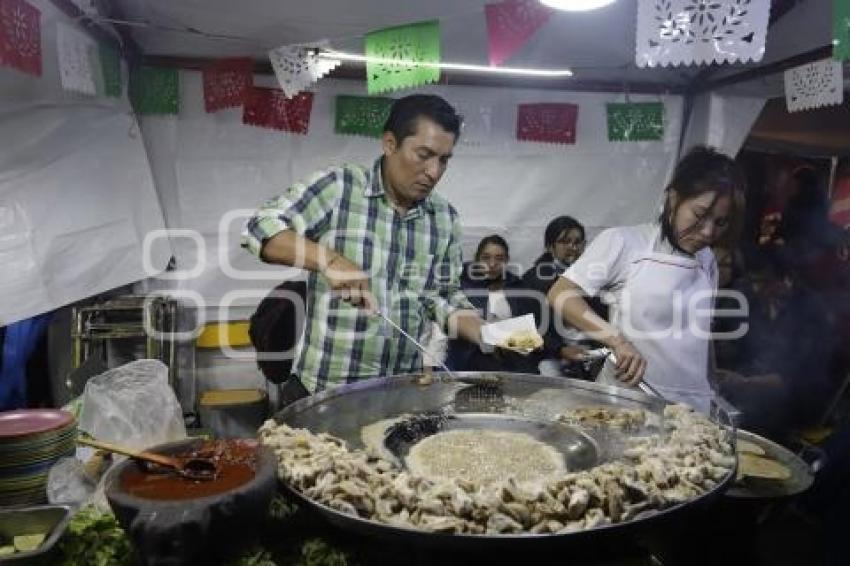 FIESTAS PATRIAS . VERBENA POPULAR