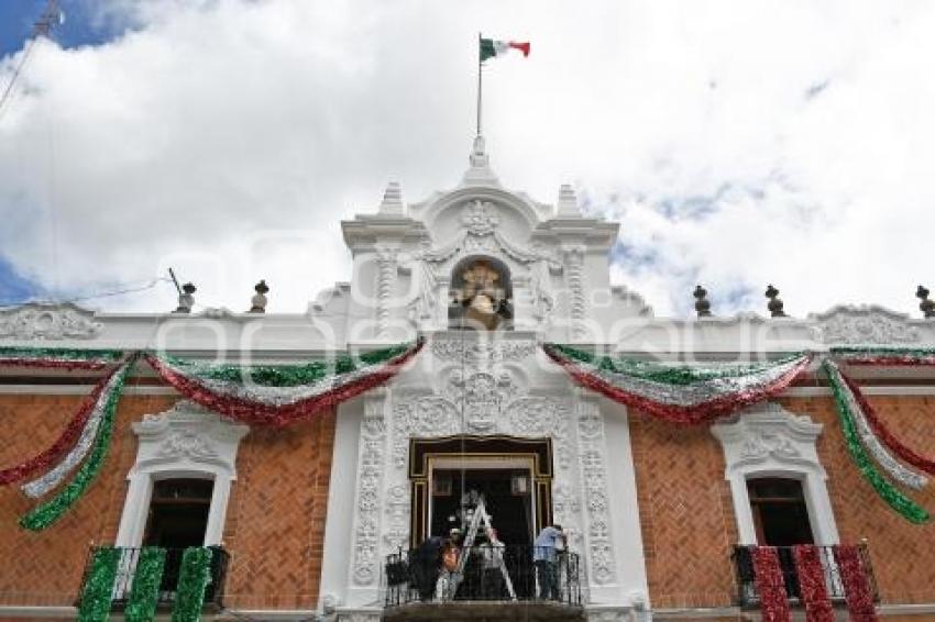 TLAXCALA . BALCÓN PALACIO DE GOBIERNO