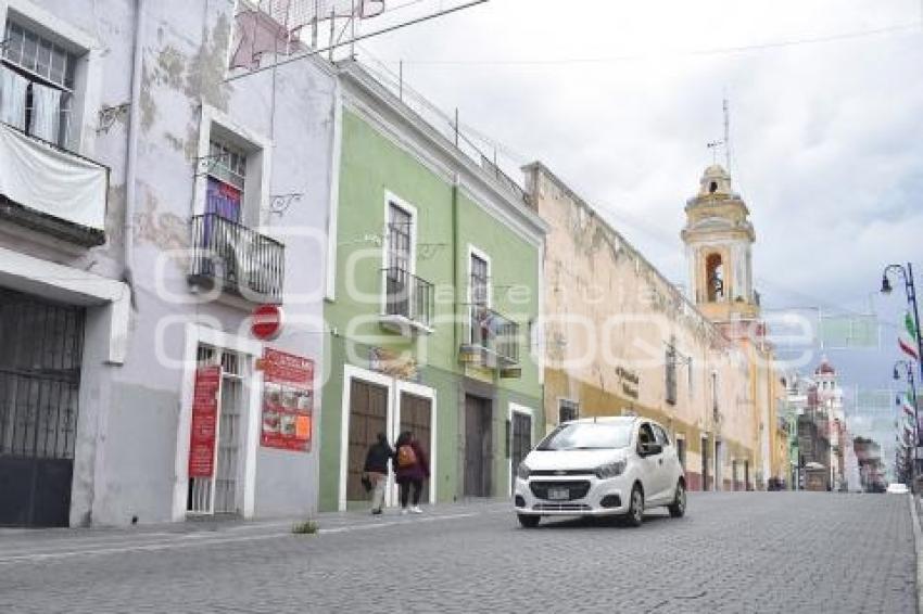 16 DE SEPTIEMBRE . CALLES VACÍAS