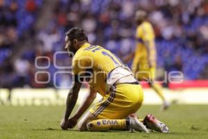 FÚTBOL . CLUB PUEBLA VS TIGRES