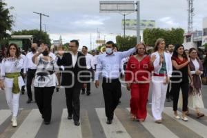 TEHUACÁN . DESFILE INDEPENDENCIA