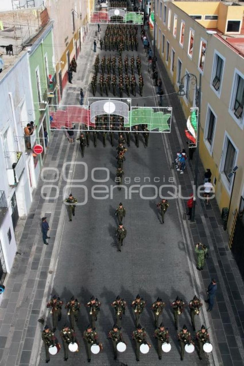 DESFILE MILITAR INDEPENDENCIA