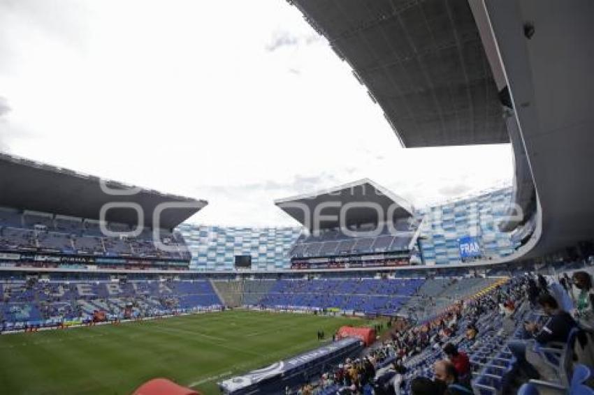 FÚTBOL . CLUB PUEBLA VS TIGRES