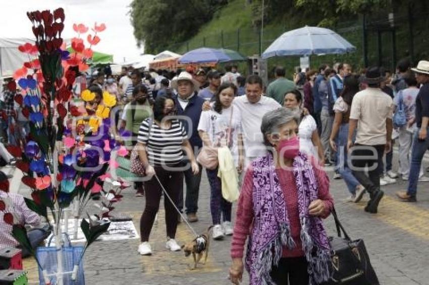 SAN ANDRÉS CHOLULA .  TURISTAS