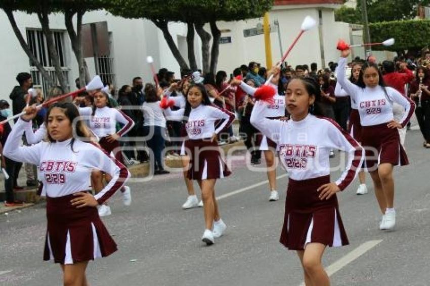 TEHUACÁN . DESFILE INDEPENDENCIA