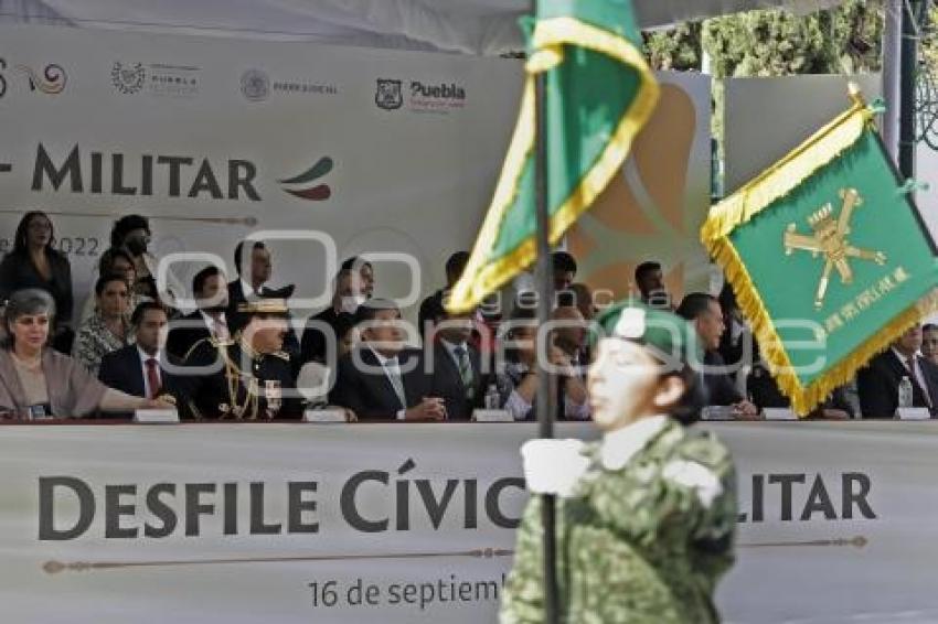 DESFILE MILITAR INDEPENDENCIA