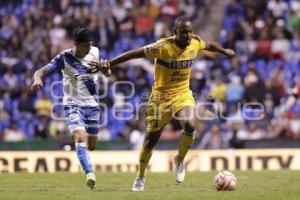 FÚTBOL . CLUB PUEBLA VS TIGRES