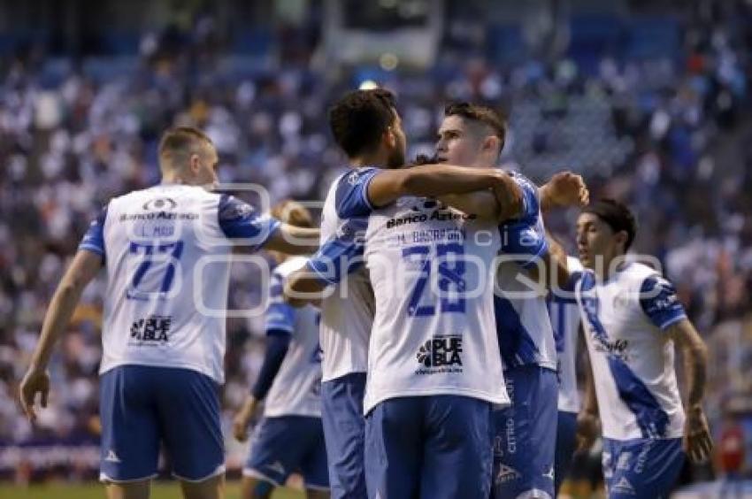 FÚTBOL . CLUB PUEBLA VS TIGRES