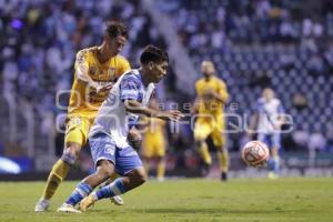 FÚTBOL . CLUB PUEBLA VS TIGRES