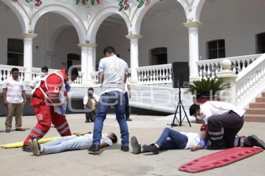 ACATLÁN . SIMULACRO DE SISMO