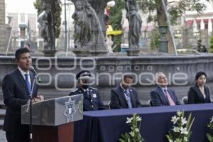 AYUNTAMIENTO . GRADUACIÓN POLICÍAS