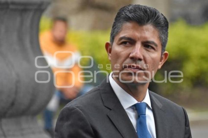 AYUNTAMIENTO . GRADUACIÓN POLICÍAS