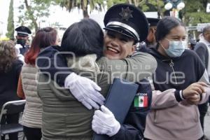 AYUNTAMIENTO . GRADUACIÓN POLICÍAS