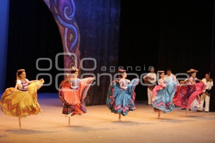 BALLET FOLKLÓRICO . AMALIA HERNÁNDEZ 