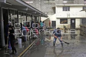 INUNDACIÓN . ESCUELA INDEPENDENCIA