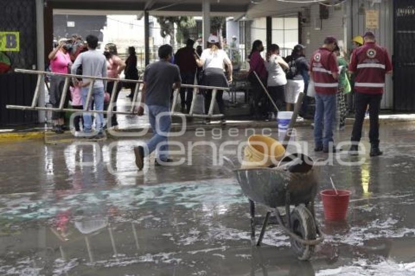 INUNDACIÓN . ESCUELA INDEPENDENCIA