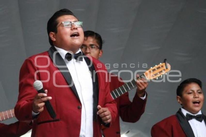 TLAXCALA . RONDALLA 