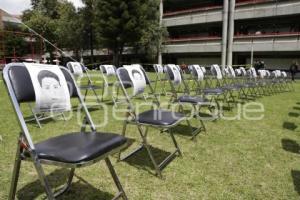 IBERO . CONMEMORACIÓN AYOTZINAPA